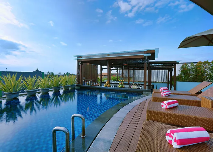 Favehotel Kartika Plaza 3*