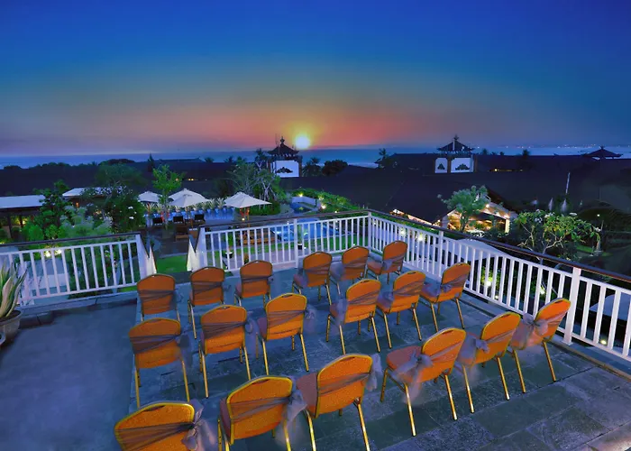 Favehotel Kartika Plaza ホテル