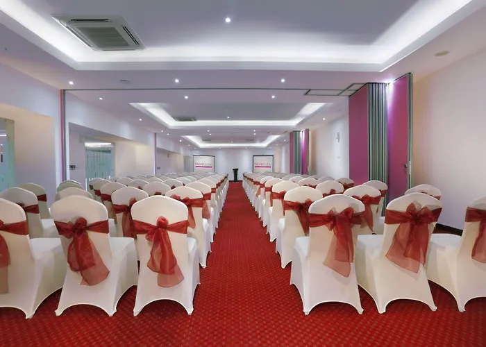 Favehotel Kartika Plaza クタ