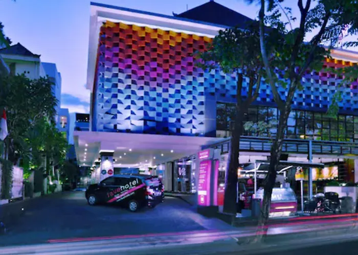 ホテル Favehotel Kartika Plaza クタ