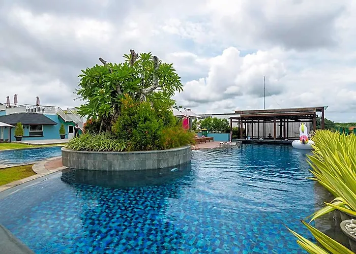 Favehotel Kartika Plaza ホテル 3*