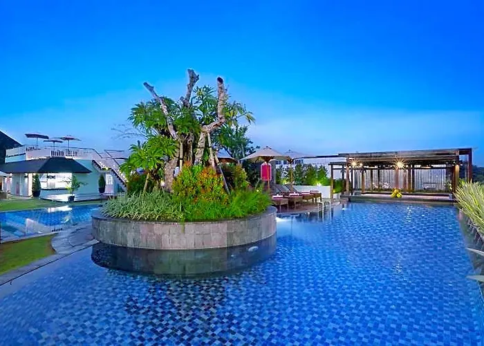Favehotel Kartika Plaza ホテル クタ