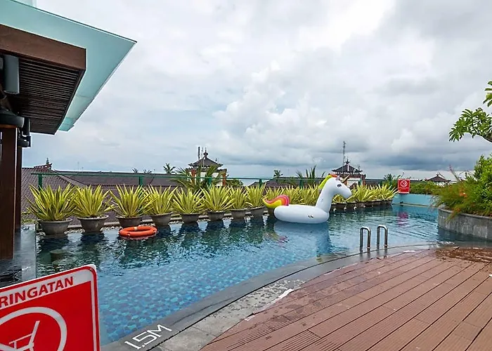 Favehotel Kartika Plaza ホテル