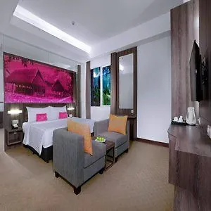 ホテル Favehotel Kartika Plaza