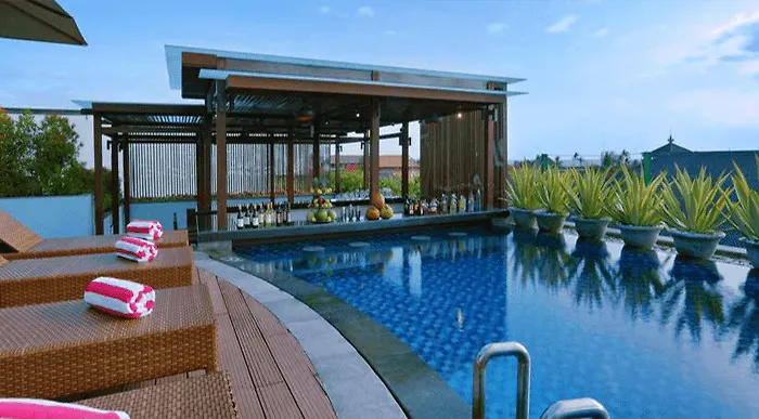 ホテル Favehotel Kartika Plaza 3*