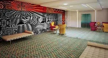 ホテル Favehotel Kartika Plaza 3*