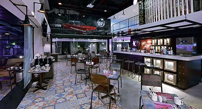 Favehotel Kartika Plaza